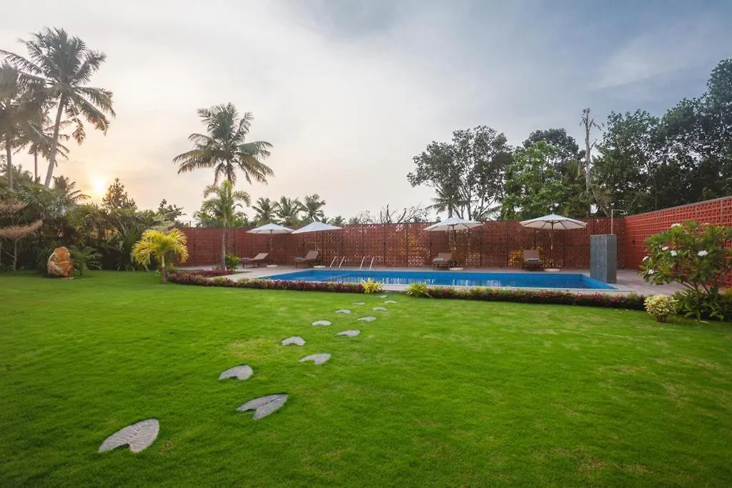 Surendra Trident Hotel Thiruvananthapuram 4*,