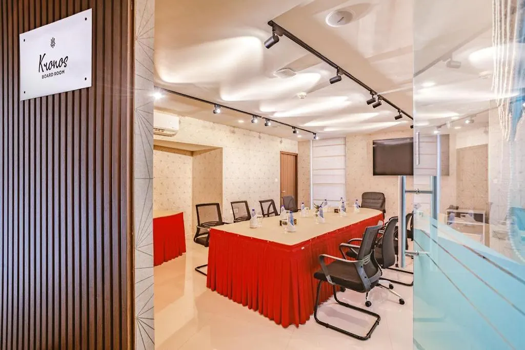 Surendra Trident Hotel Thiruvananthapuram