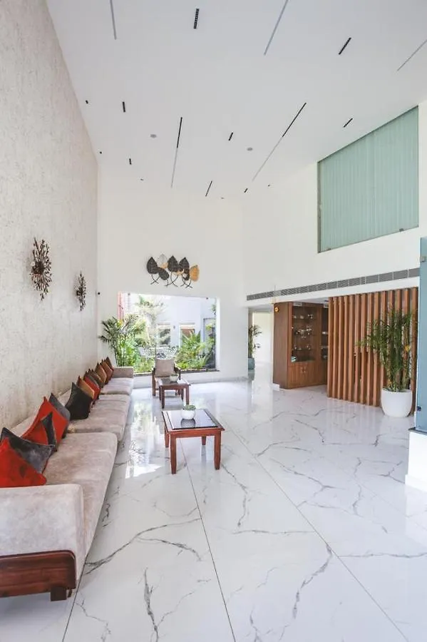 ****  Surendra Trident Hotel Thiruvananthapuram India