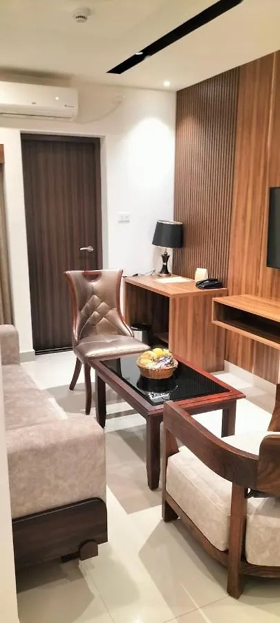 Surendra Trident Hotel Thiruvananthapuram