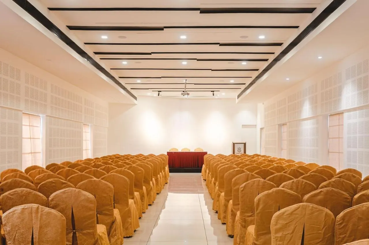 Surendra Trident Hotel Thiruvananthapuram 4*,