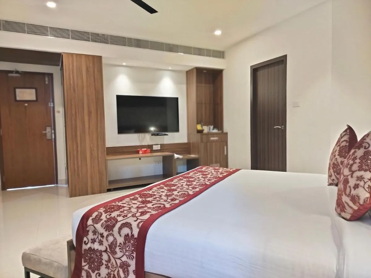 Surendra Trident Hotel Thiruvananthapuram 4*,  India